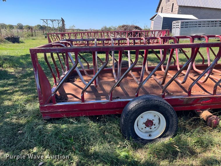 image for item FG0778 Patriot hay bale feeder wagon