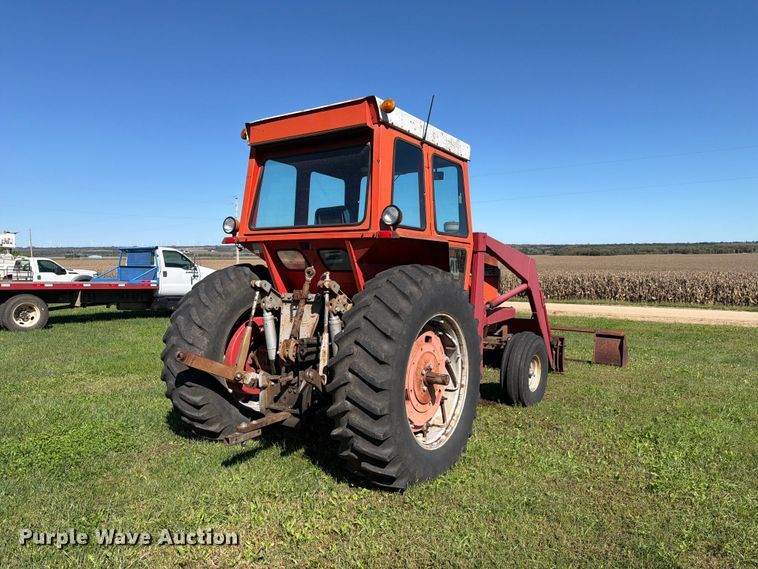 image for item FH6422 1974 Massey Ferguson 1105 tractor