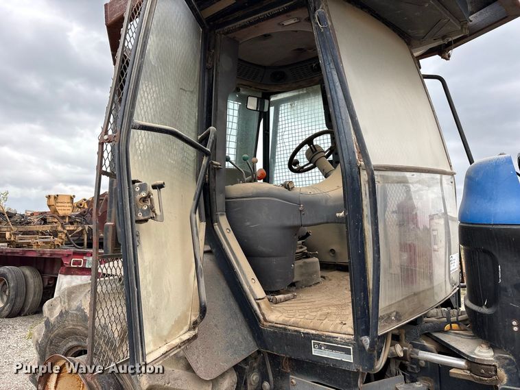 image for item FK2122 2012 New holland TV6070 bi-directional tractor