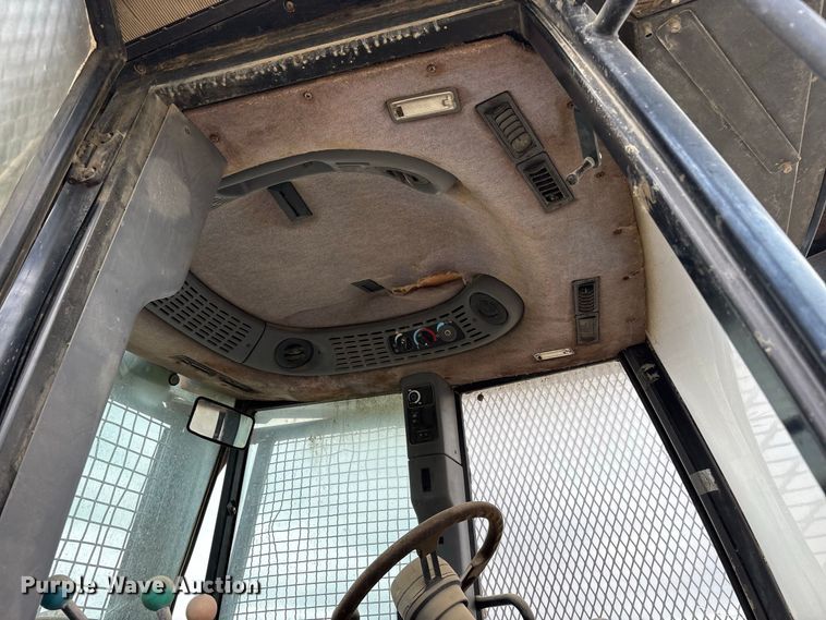 image for item FK2122 2012 New holland TV6070 bi-directional tractor