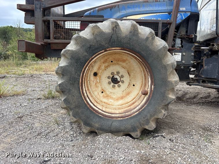 image for item FK2122 2012 New holland TV6070 bi-directional tractor