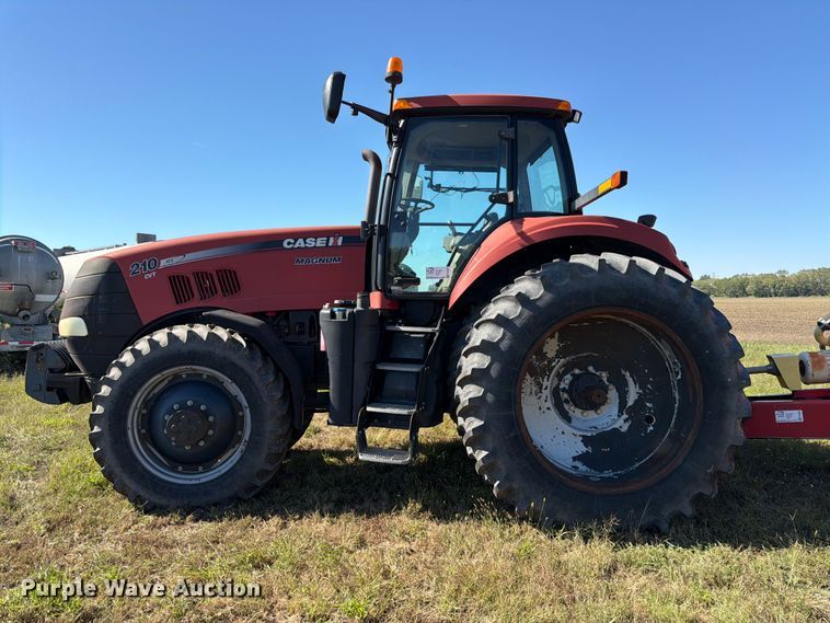 image for item FK3827 2011 Case IH 210 Magnum MFWD tractor