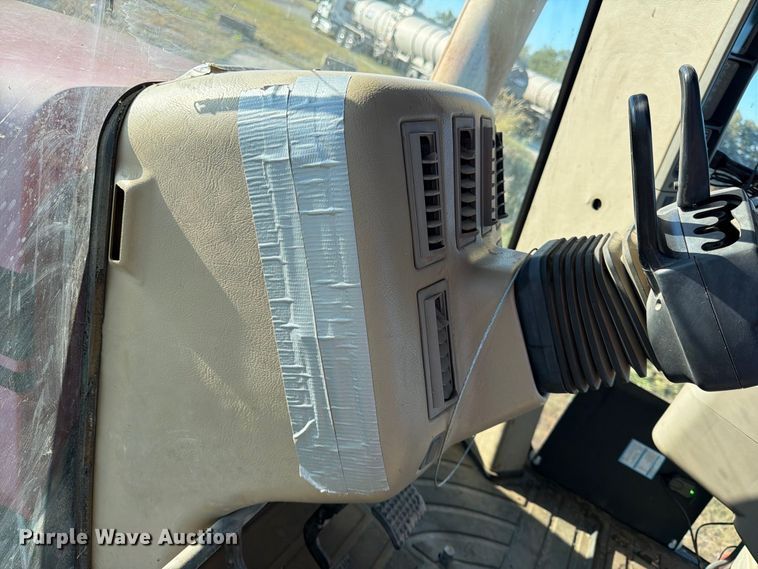 image for item FK3828 2007 Case IH Steiger 330 4WD tractor