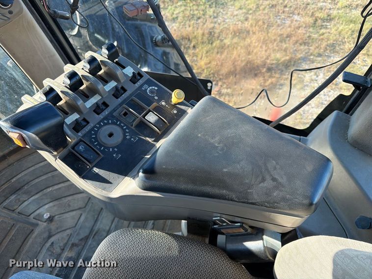 image for item FK3828 2007 Case IH Steiger 330 4WD tractor