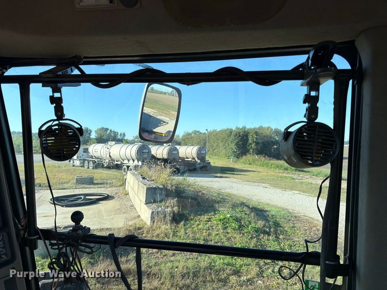 image for item FK3828 2007 Case IH Steiger 330 4WD tractor
