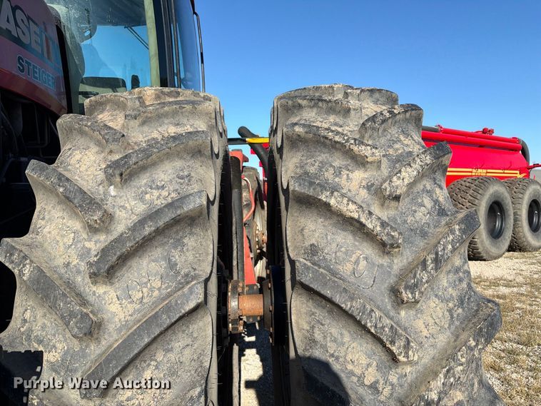 image for item FK3828 2007 Case IH Steiger 330 4WD tractor