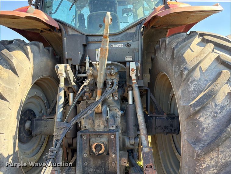 image for item FK3829 Case IH 215 Puma MFWD tractor