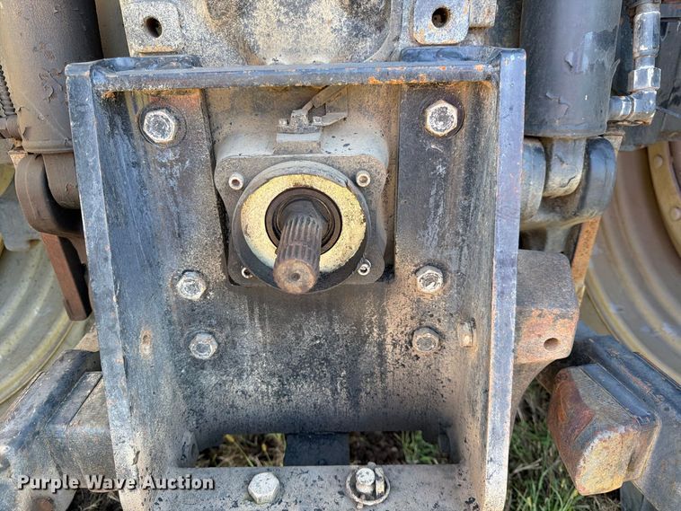 image for item FK3829 Case IH 215 Puma MFWD tractor