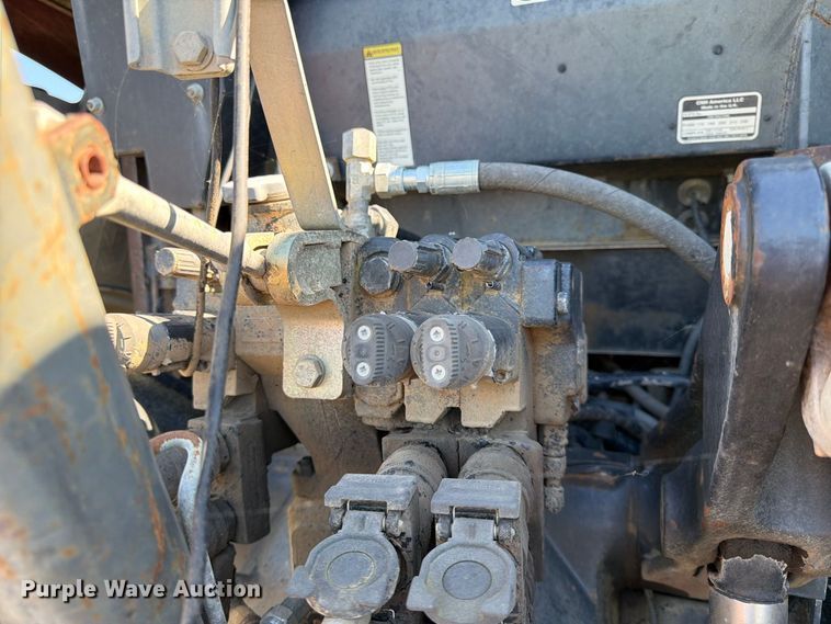 image for item FK3829 Case IH 215 Puma MFWD tractor