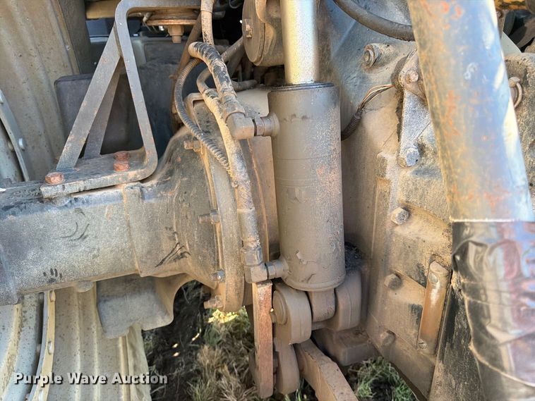 image for item FK3829 Case IH 215 Puma MFWD tractor