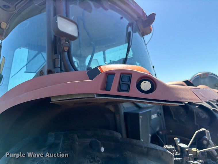 image for item FK3829 Case IH 215 Puma MFWD tractor