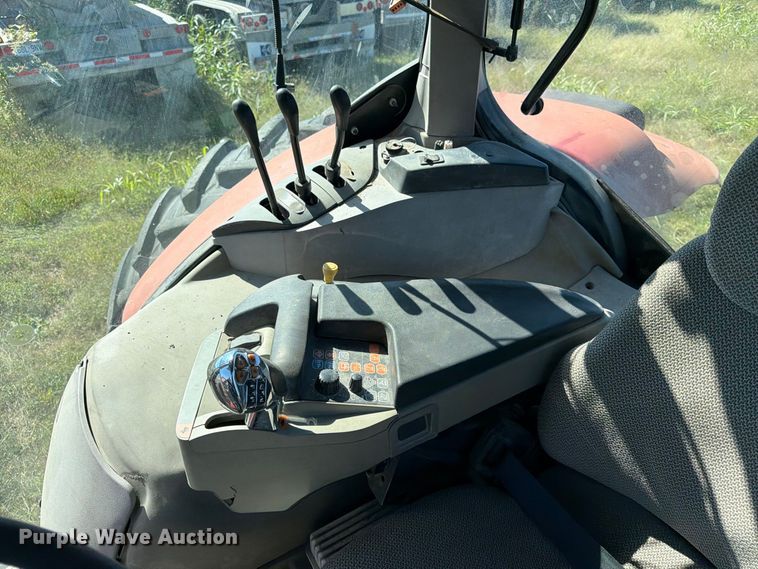 image for item FK3829 Case IH 215 Puma MFWD tractor