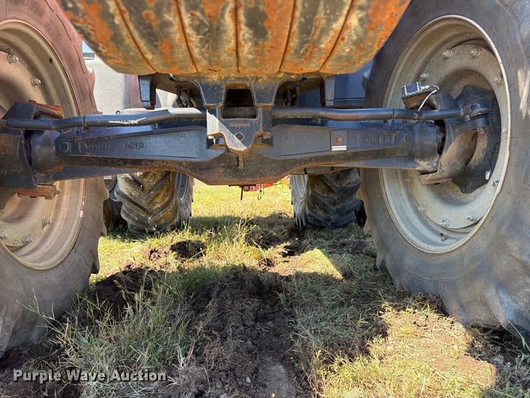 image for item FK3829 Case IH 215 Puma MFWD tractor
