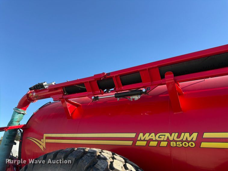 image for item FK3830 Nuhn Magnum 8500 manure spreader