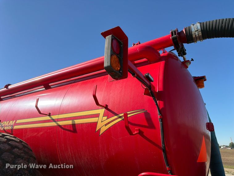 image for item FK3830 Nuhn Magnum 8500 manure spreader