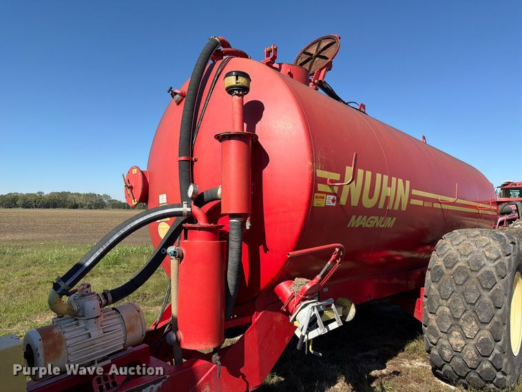 image for item FK3832 Nuhn VM6025 manure spreader