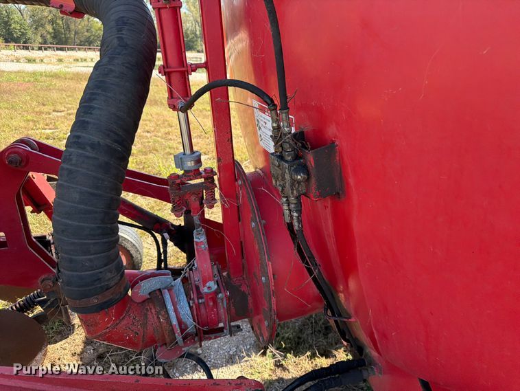 image for item FK3832 Nuhn VM6025 manure spreader
