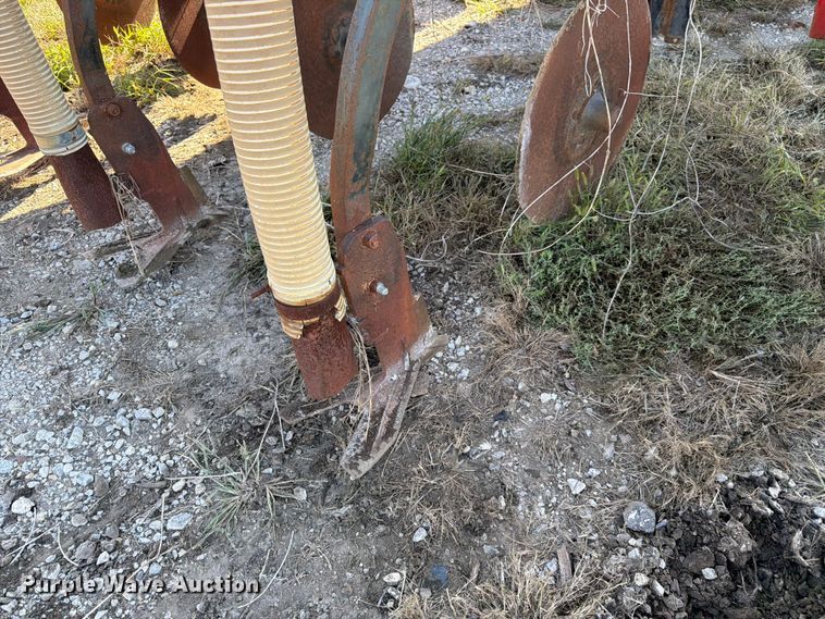 image for item FK3832 Nuhn VM6025 manure spreader