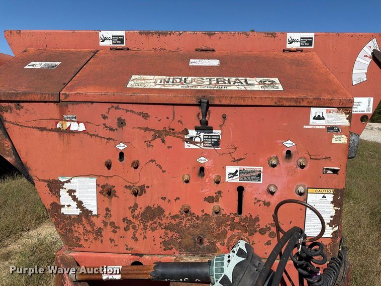image for item FK3833 Meyer Industrial 8865 manure spreader