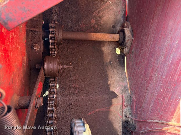 image for item FK3833 Meyer Industrial 8865 manure spreader