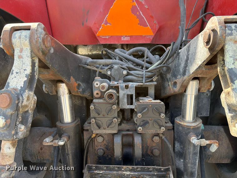 image for item FK4176 2007 Case IH 305 MFWD tractor