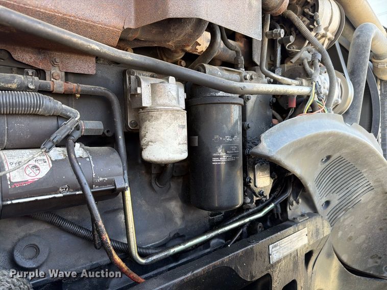 image for item FK4176 2007 Case IH 305 MFWD tractor