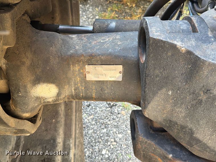 image for item FK4176 2007 Case IH 305 MFWD tractor