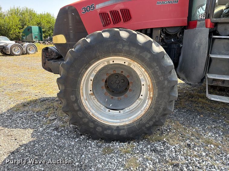 image for item FK4176 2007 Case IH 305 MFWD tractor
