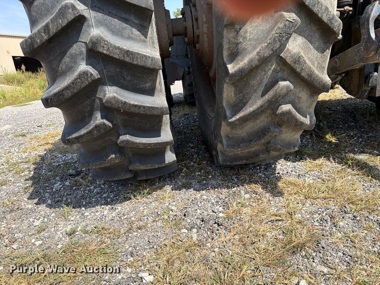 image for item FK4176 2007 Case IH 305 MFWD tractor