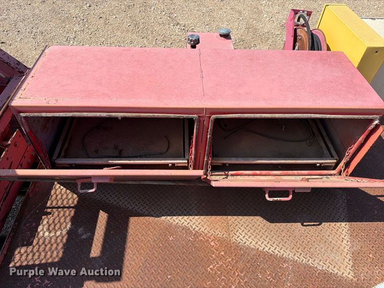 image for item FN2617 2010 International WorkStar 7400 Crew Cab flatbed truck