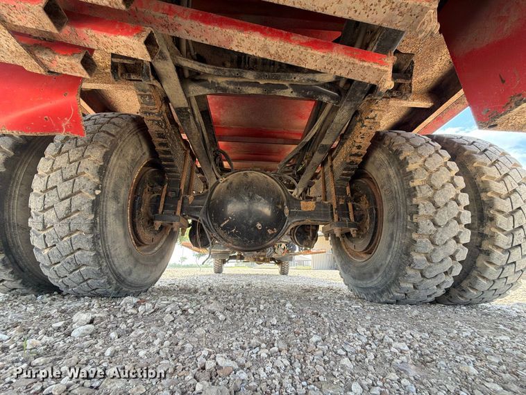 image for item FN2617 2010 International WorkStar 7400 Crew Cab flatbed truck