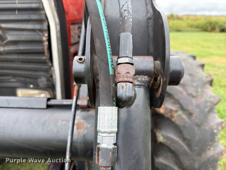 image for item FN2620 1992 Massey-Ferguson 3690 MFWD tractor