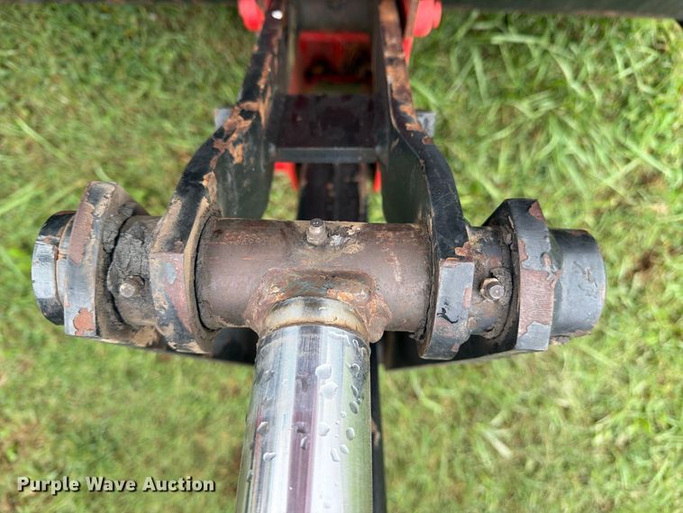 image for item FN2620 1992 Massey-Ferguson 3690 MFWD tractor