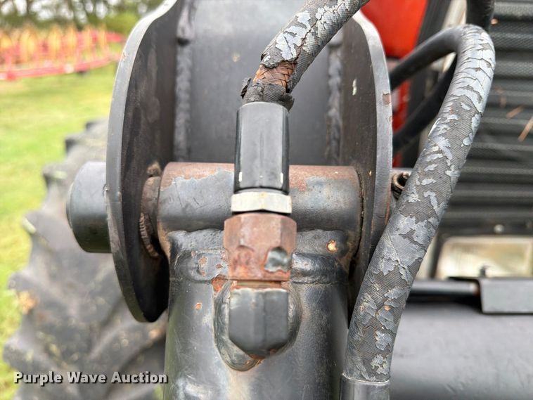 image for item FN2620 1992 Massey-Ferguson 3690 MFWD tractor