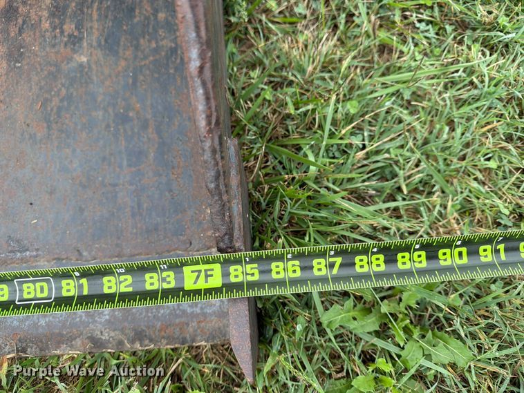 image for item FN2620 1992 Massey-Ferguson 3690 MFWD tractor