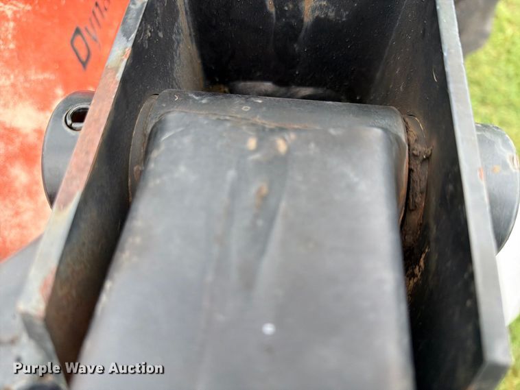 image for item FN2620 1992 Massey-Ferguson 3690 MFWD tractor