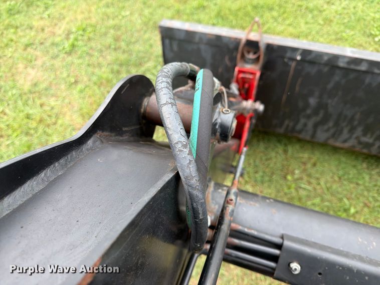 image for item FN2620 1992 Massey-Ferguson 3690 MFWD tractor