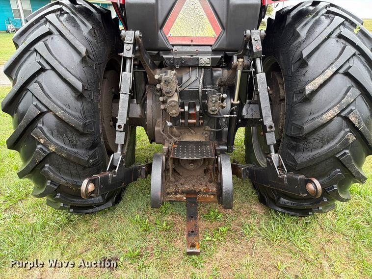 image for item FN2622 1985 Case IH 5288 tractor