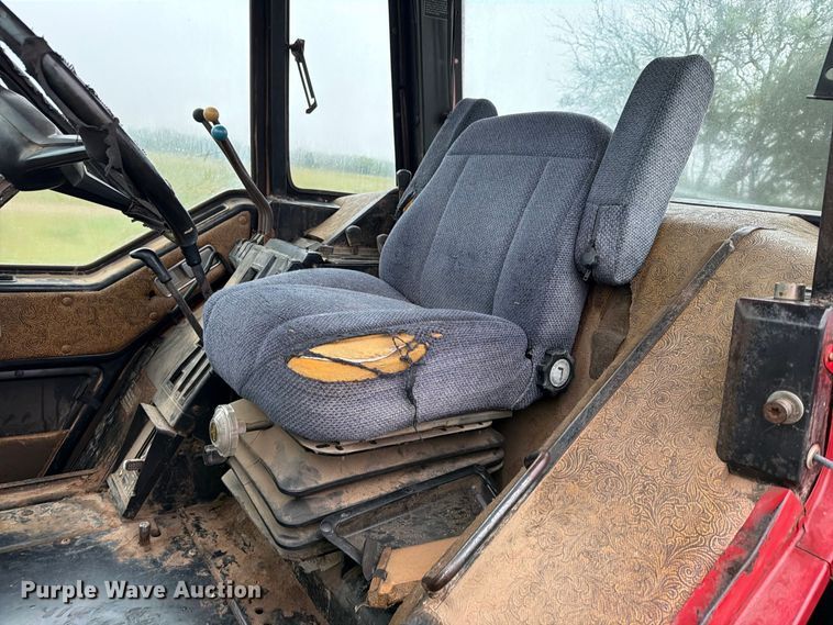 image for item FN2622 1985 Case IH 5288 tractor