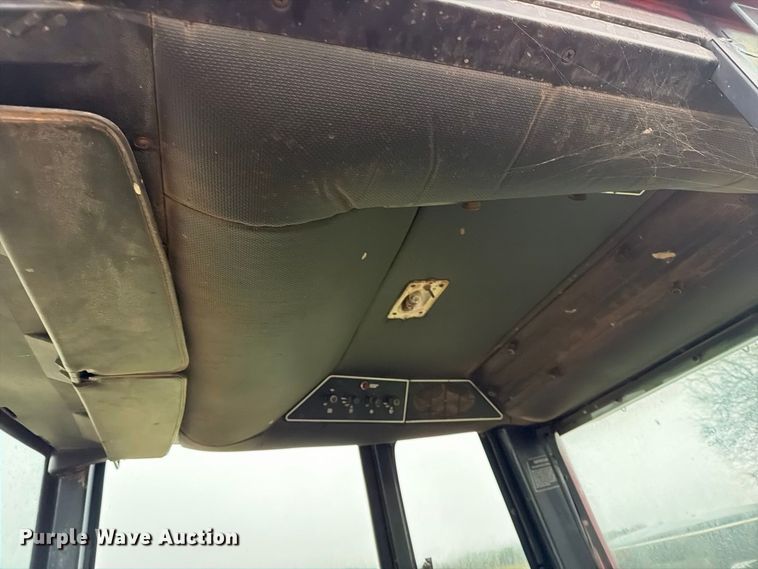 image for item FN2622 1985 Case IH 5288 tractor