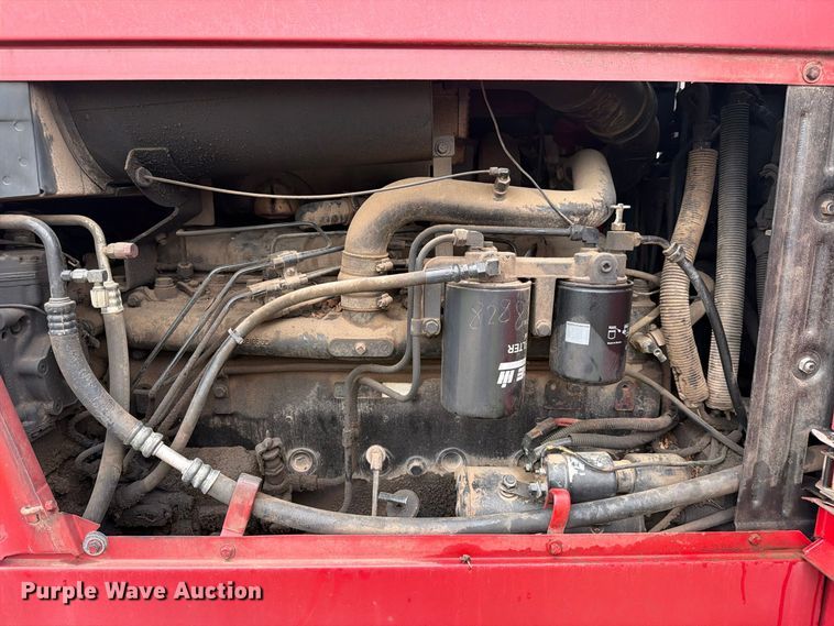 image for item FN2622 1985 Case IH 5288 tractor