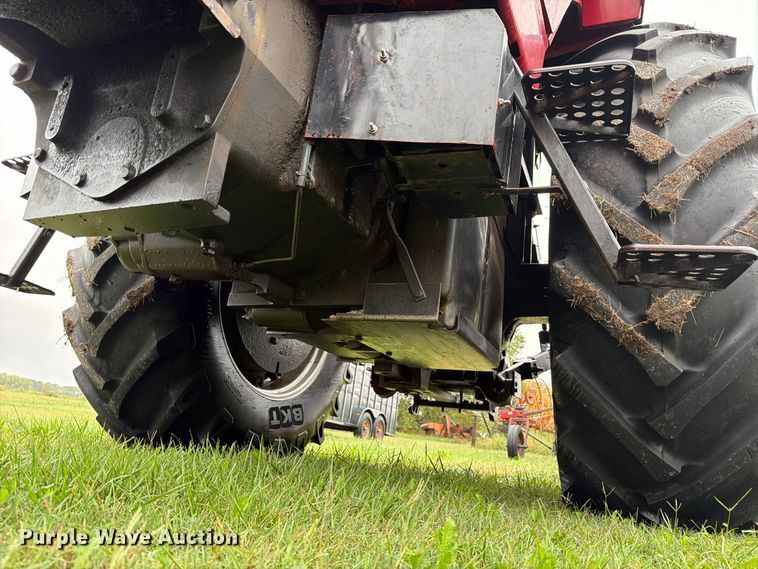 image for item FN2622 1985 Case IH 5288 tractor