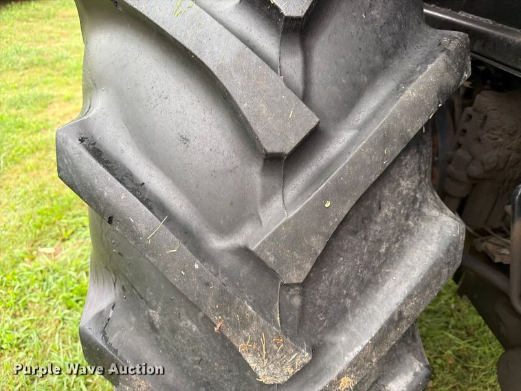 image for item FN2622 1985 Case IH 5288 tractor