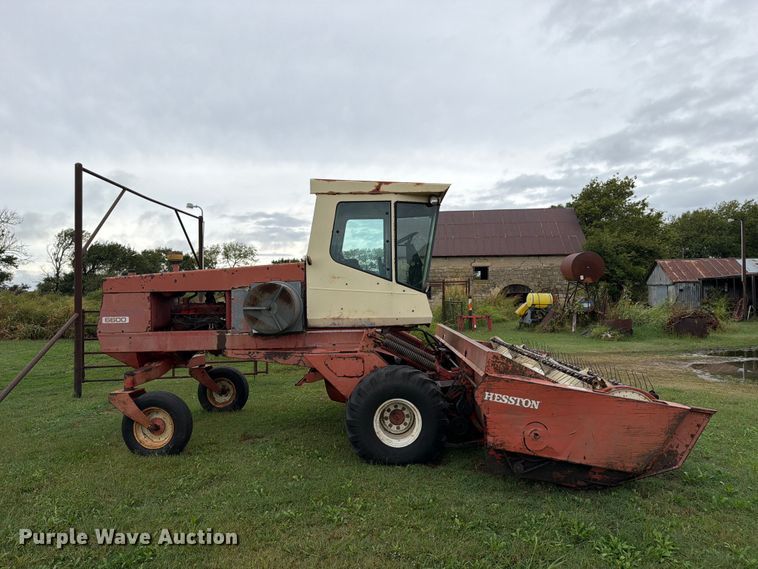 image for item FN2624 Hesston 6600 swather / windrower