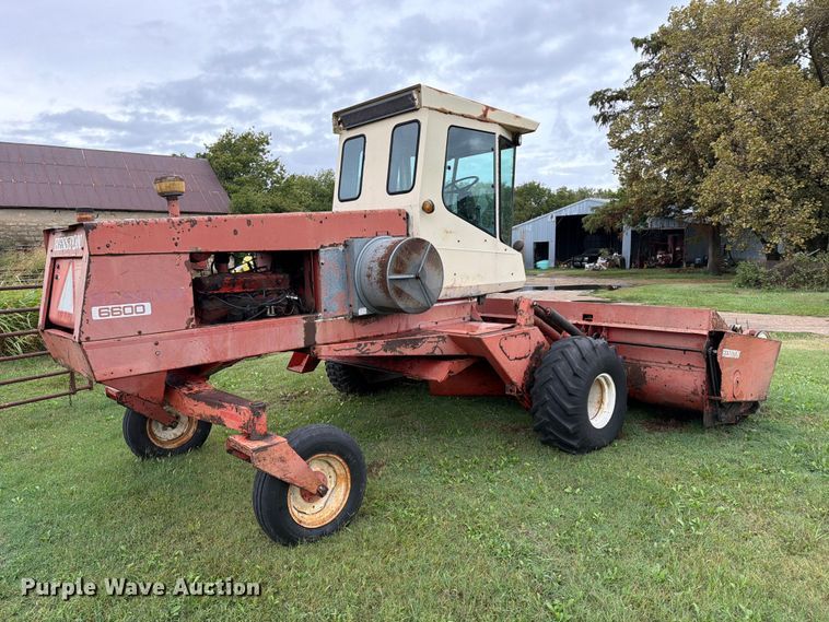 image for item FN2624 Hesston 6600 swather / windrower