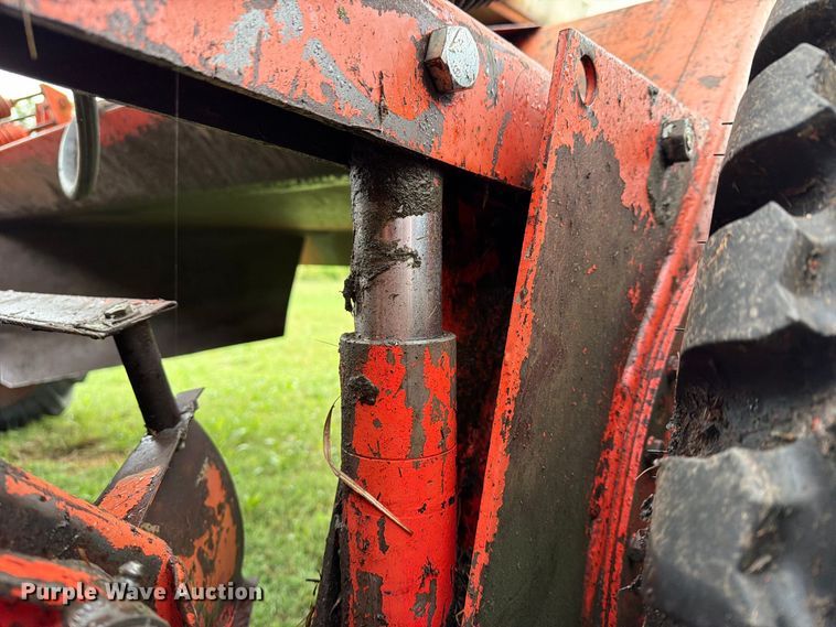 image for item FN2624 Hesston 6600 swather / windrower