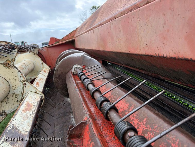 image for item FN2624 Hesston 6600 swather / windrower