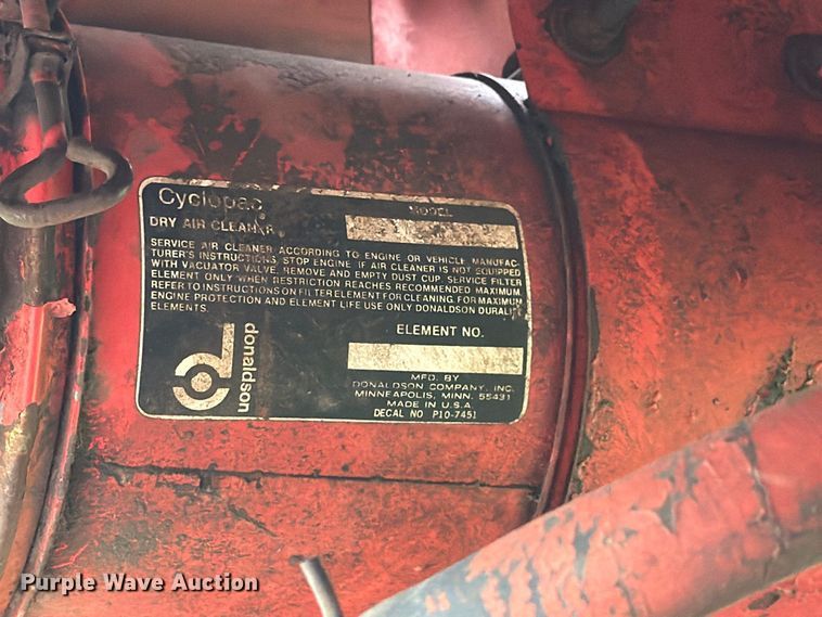 image for item FN2624 Hesston 6600 swather / windrower