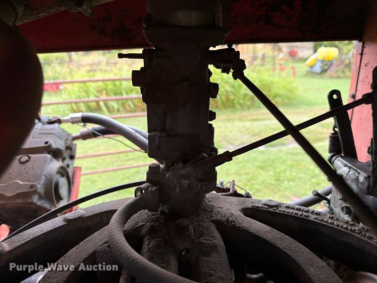image for item FN2624 Hesston 6600 swather / windrower