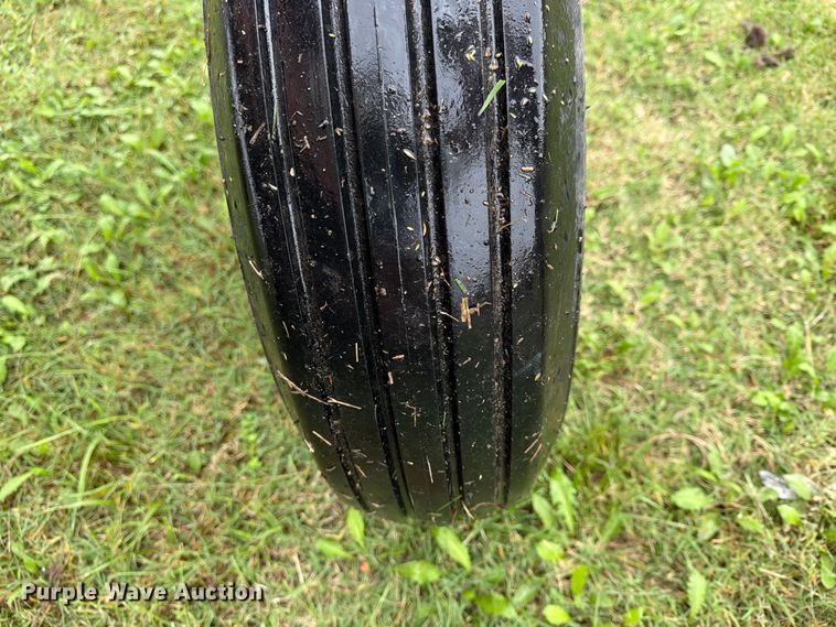 image for item FN2624 Hesston 6600 swather / windrower